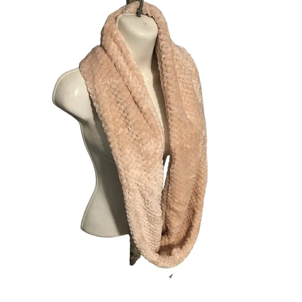 Calvin Klein Light Pink Infinity Scarf (very Soft)